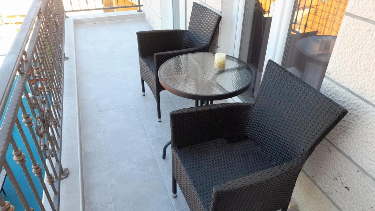 Apartments Lumbarda Ngoại thất bức ảnh