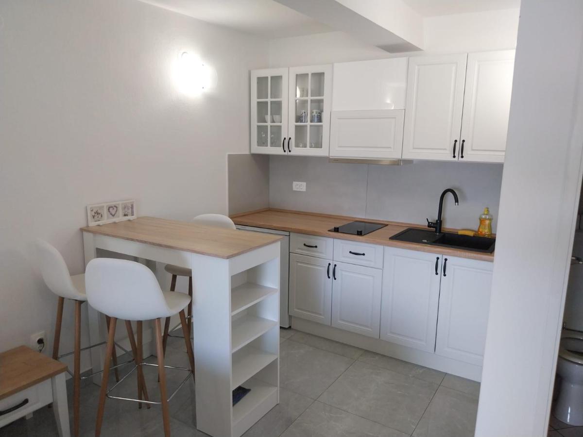 Apartments Lumbarda Ngoại thất bức ảnh
