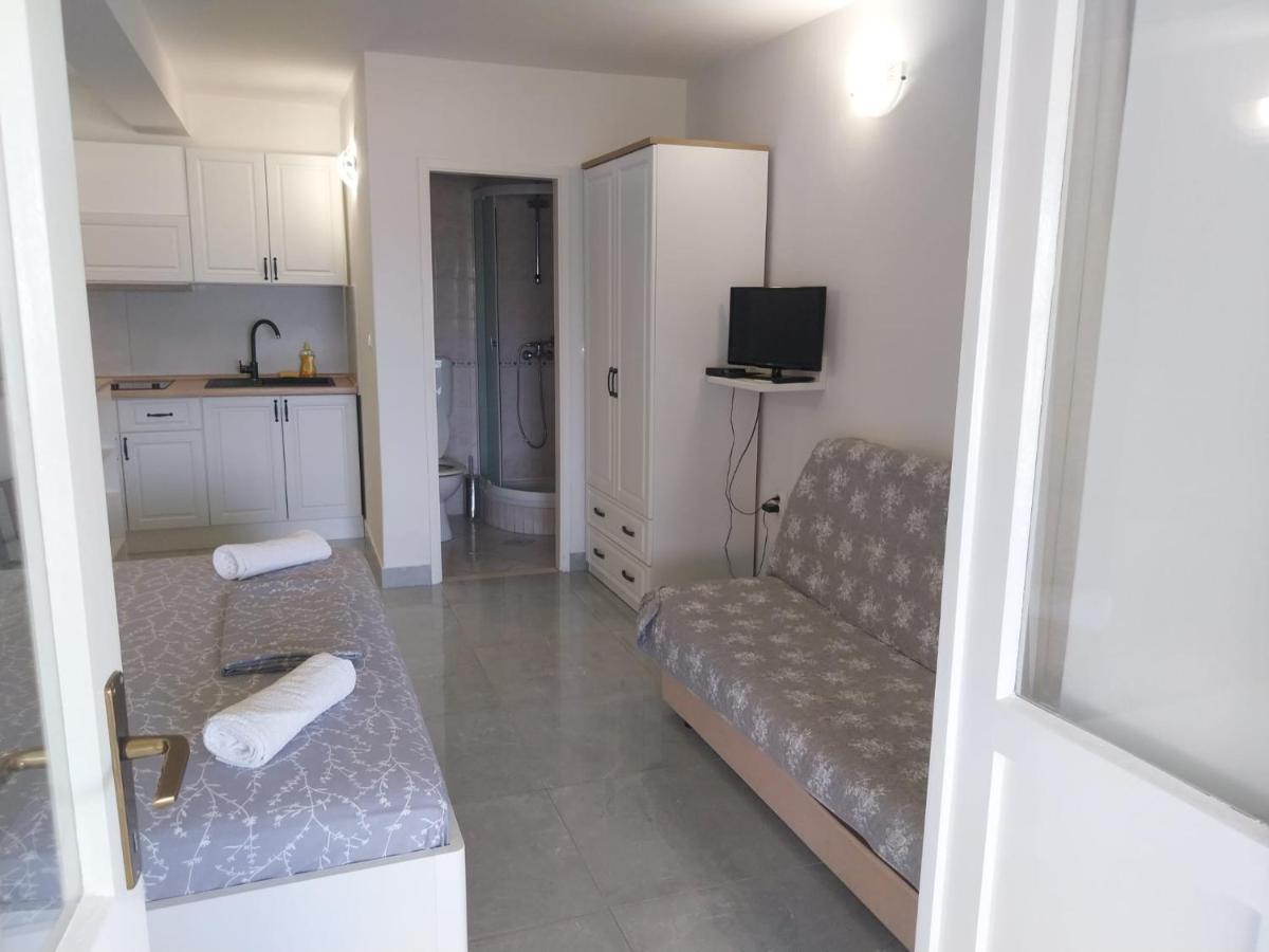 Apartments Lumbarda Ngoại thất bức ảnh